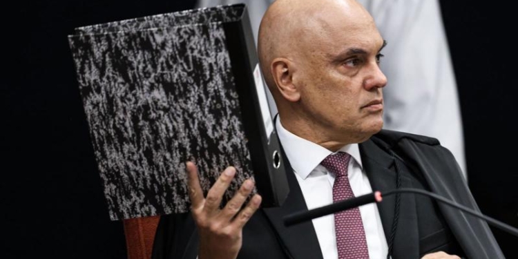 Stf Nega Suposta Reunião De Moraes Com Presidente Do Brb E Vorcaro - Gazeta Mercantil