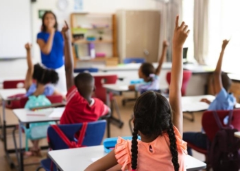 Aposentadoria De Professoras 2026: Regra Dos 88 Pontos E Novas Exigências - Gazeta Mercantil