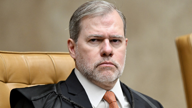 Fachin notifica Toffoli após PF encontrar menções do ministro em celular de Vorcaro no caso Banco Master 1 GAZETA MERCANTIL Fachin Notifica Toffoli Após Pf Encontrar Menções Do Ministro Em Celular De Vorcaro No Caso Banco Master - Gazeta Mercantil
