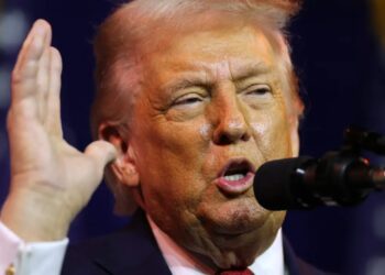 Trump Cancela Ataque À Venezuela E Aposta Em Acordo Bilionário Para Petróleo E Gás - Gazeta Mercantil