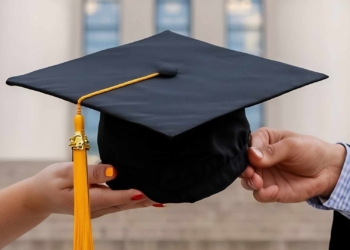 Qual é a faculdade para ser empresário? Diploma não é obrigatório, mas formação pode fazer diferença 4 GAZETA MERCANTIL Qual É A Faculdade Para Ser Empresário? Veja Os Cursos Que Mais Ajudam Na Gestão - Gazeta Mercantil