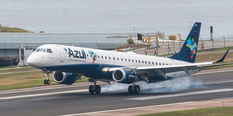 S&P eleva rating da Azul para brBBB- após saída do Chapter 11 e redução bilionária da dívida 1 GAZETA MERCANTIL Azul (Azul53) Gazeta Mercantil