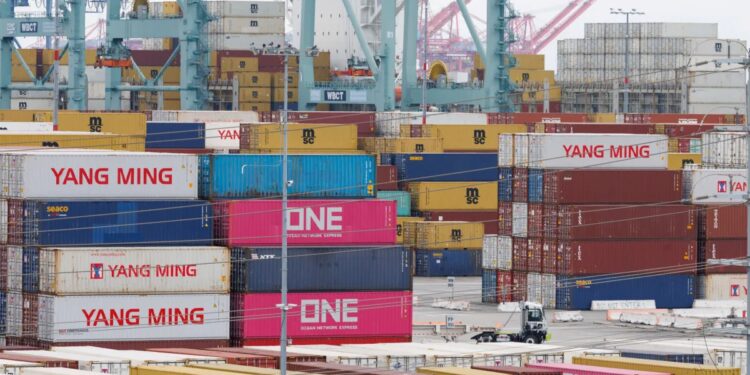 Cni: Suspensão Do Tarifaço Beneficia Us$ 21,6 Bi Em Exportações Brasileiras