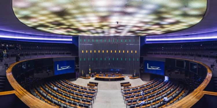 PEC 6x1 avança no Congresso e levanta debate sobre jornada de trabalho no Brasil 1 GAZETA MERCANTIL Pec 6X1 Avança No Congresso E Levanta Debate Sobre Jornada De Trabalho No Brasil_Gazeta Mercantil
