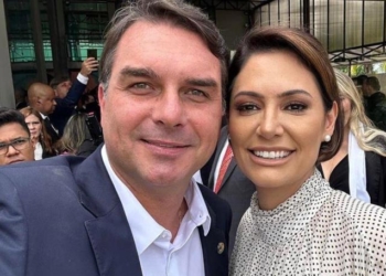 Michelle Bolsonaro E Flavio Bolsonaro- Gazeta Mercantil