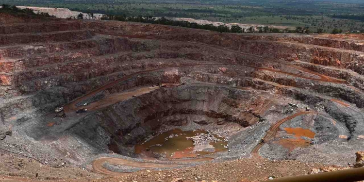 Mineradora Enfrenta Custos Elevados E Pressões Operacionais, Revertendo Lucro De Us$ 16,6 Milhões Do Ano Anterior - Gazeta Mercantil