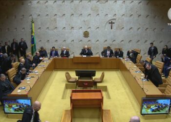 Stf - Gazeta Mercantil