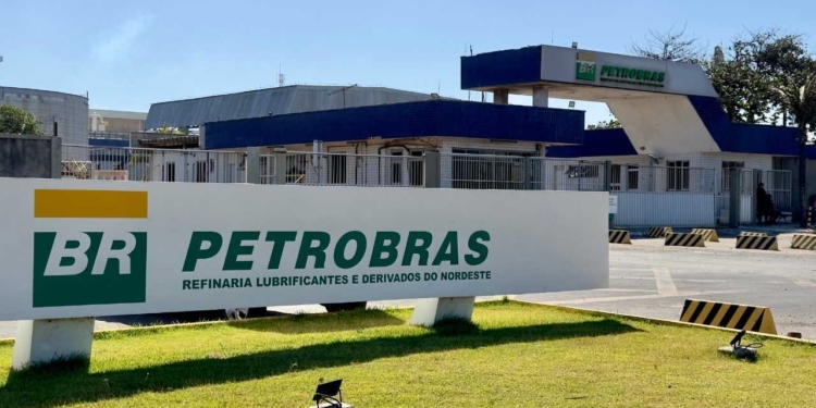 Petrobrás (Petr4) Reforça Que Aquisição Do Bloco 2613 Na Namíbia Depende De Aprovação Governamental - Gazeta Mercantil