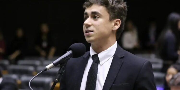 Nikolas Ferreira esclarece uso do jato de Vorcaro em caravana de Bolsonaro nas eleições de 2022 1 GAZETA MERCANTIL Nikolas Ferreira - Gazeta Mercantil