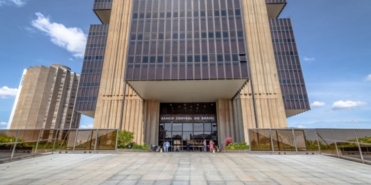 Boletim Focus - Taxa Selic - Gazeta Mercantil