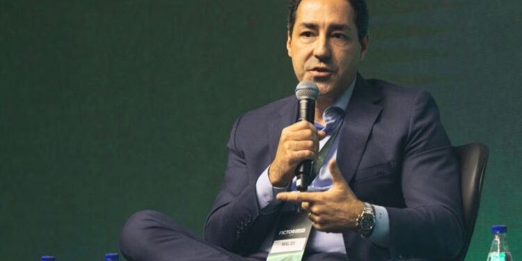 Rafael Góis, Ceo Da Fictor, Ganha Destaque Após Episódio Do Banco Master E Pedido De Recuperação Judicial - Gazeta Mercantil