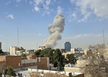 Guerra No Oriente Médio: 1.250 Alvos Atingidos, Ameaça Ao Estreito De Ormuz E Escalada Global No 3º Dia - Gazeta Mercantil