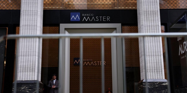 Crise Do Banco Master Atinge 1,4 Mil Funcionários E 1,6 Milhão De Clientes; Veja Os Impactos - Gazeta Mercantil