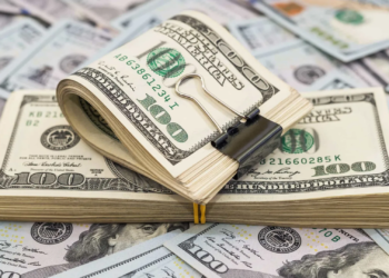 Dólar Sobe Com Petróleo Perto De Us$ 100 Escalando Cautela Global