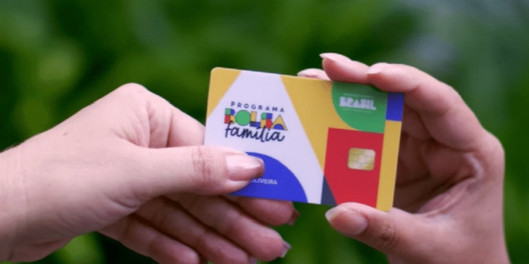 Bolsa Família - Gazeta Mercantil