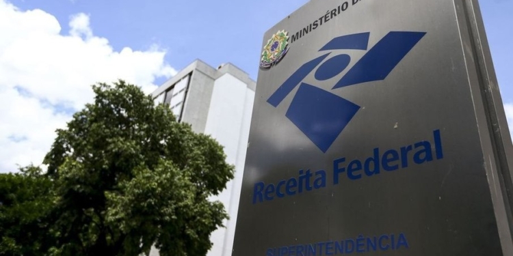 Receita Federal - Gazeta Mercantil