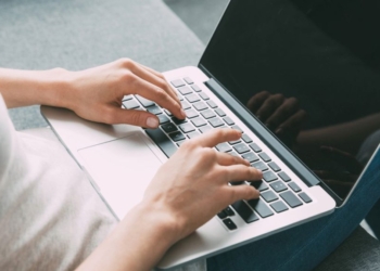 Inteligência Artificial No Trabalho Acelera Tarefas, Mas Amplia Cansaço E Revisão - Gazeta Mercantil