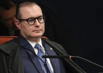 Stf Mantém Tramitação Da Cpi Do Banco Master E Nega Mandado De Rollemberg - Gazeta Mercantil