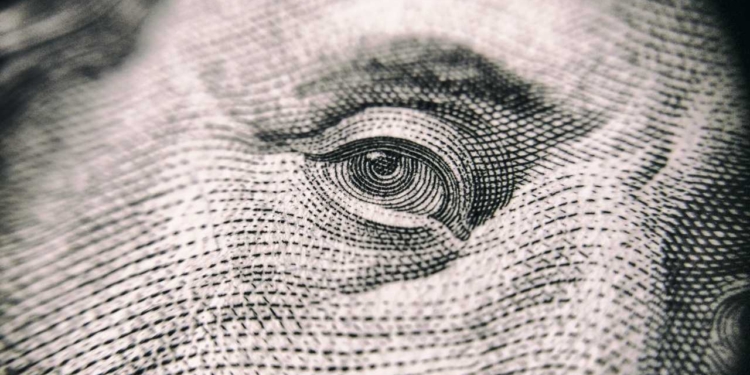 Dólar Hoje Abre Em Queda Com Cessar-Fogo No Irã E Cenário Político No Brasil - Gazeta Mercantil