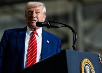 Trump Pede Rendição Do Irã Após Ofensiva Militar Histórica E Morte De Ali Khamenei - Gazeta Mercantil