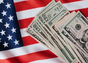 Dólar Abaixo De R$ 4,90: Queda Pode Continuar Ou Chegou Ao Limite? - Gazeta Mercantil - Mercados
