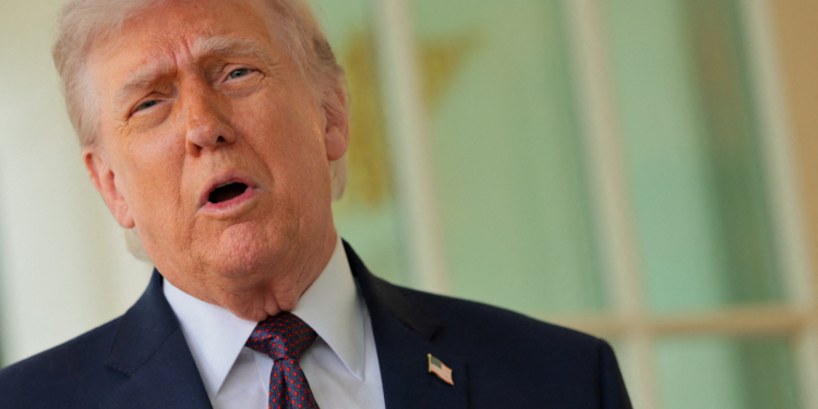 Criptomoedas Trump Extorsão: Bilionário Processa Empresa Ligada A Ex-Presidente E Abala Mercado Cripto-Gazeta Mercantil