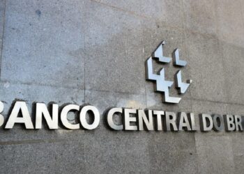 Economia Aquecida Pressiona Inflação E Deve Retardar Queda Dos Juros No Brasil, Apontam Analistas-Gazeta Mercantil