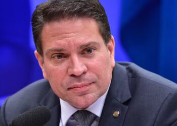 Caso Ramagem: Brasil Aplica Reciprocidade E Retira Oficial Dos Eua Do País - Gazeta Mercantil