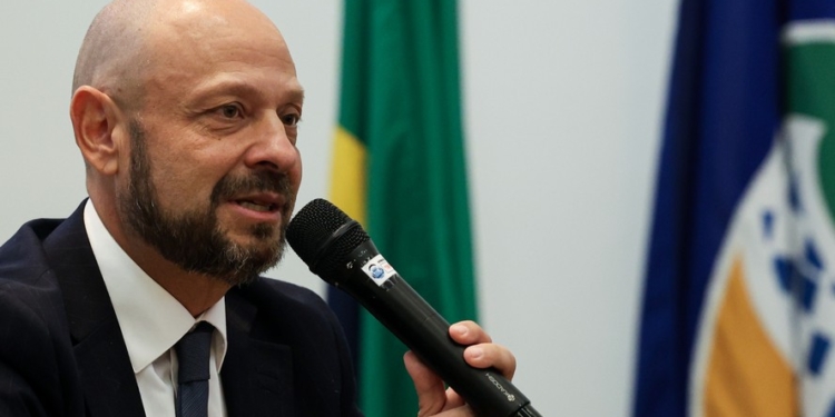 Governo Troca Comando Do Inss, Demite Gilberto Waller E Nomeia Ana Cristina Viana Silveira - Gazeta Mercantil