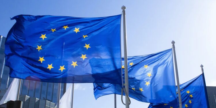 Zona do euro encolhe 0,2% no 1º trimestre após revisão do Eurostat e acende alerta na Europa 1 GAZETA MERCANTIL Zona Do Euro Encolhe 0,2% No 1º Trimestre Após Revisão Do Eurostat E Acende Alerta Na Europa-Gazeta Mercantil