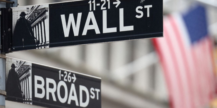 Futuros De Wall Street Caem Com Investidores Atentos À Guerra No Irã - Gazeta Mercantil