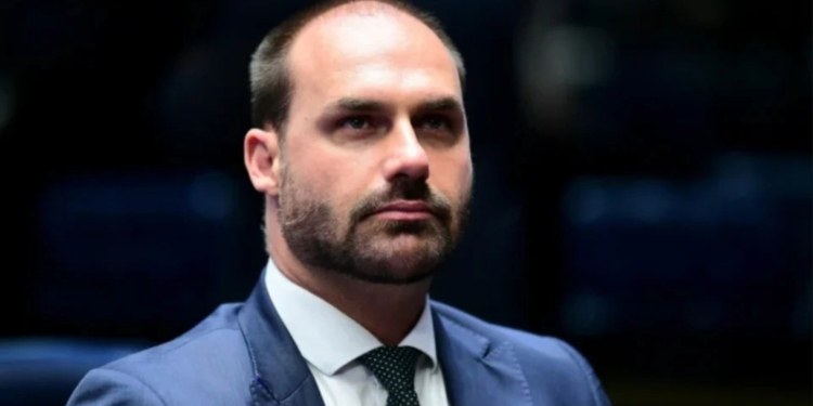 Eua: Pf Apura Se Dinheiro De Vorcaro Bancou Eduardo Bolsonaro