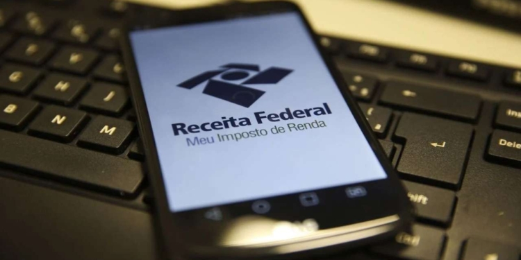 Prazo do Imposto de Renda termina nesta sexta; multa pode chegar a 20% 1 GAZETA MERCANTIL Imposto De Renda - Gazeta Mercantil