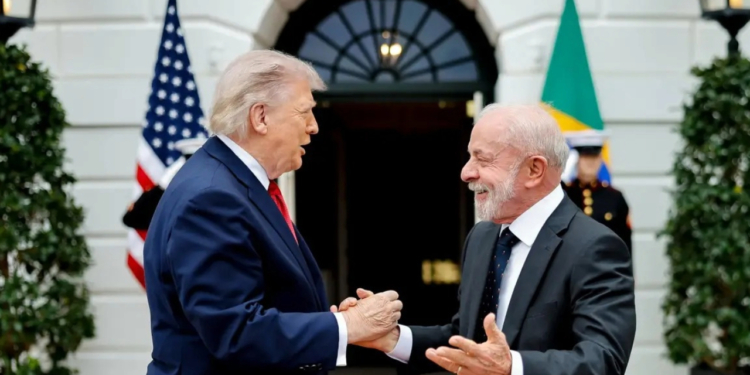 Lula teria recorrido a Joesley para destravar conversa com Trump, diz TV 1 GAZETA MERCANTIL Lula Teria Recorrido A Joesley Para Destravar Conversa Com Trump, Diz Tv - Gazeta Mercantil - Política