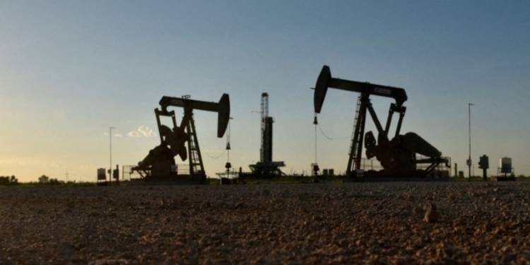 Alta Do Petróleo Pode Pressionar Ipca E Travar Cortes Da Selic, Diz Itaú Bba - Gazeta Mercantil