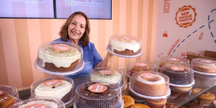 Casa de Bolos é comprada por dona da Fleischmann em avanço bilionário nas franquias 1 GAZETA MERCANTIL Casa De Bolos - Gazeta Mercantil