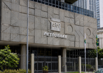Petrobras (Petr4) Aprova R$ 9 Bilhões Em Jcp E Anuncia Pagamento Em Agosto E Setembro - Gazeta Mercantil - Proventos