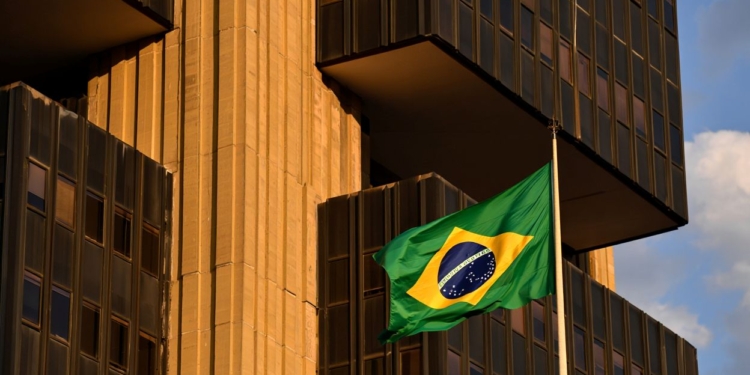 Focus eleva previsão da inflação para 4,91% e mercado vê Selic mais alta em 2027 1 GAZETA MERCANTIL Focus Eleva Previsão Da Inflação Para 4,91% E Mercado Vê Selic Mais Alta Em 2027-Gazeta Mercantil