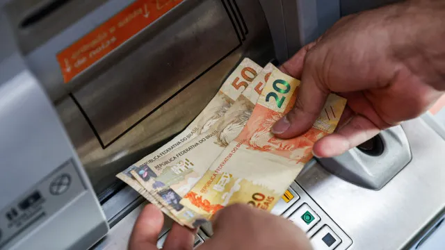 Salário mínimo paulista 2026 é de R$ 1.874,36; veja quem tem direito 1 GAZETA MERCANTIL Salário Mínimo Paulista 2026 É De R$ 1.874,36; Veja Quem Tem Direito - Gazeta Mercantil - Trabalho
