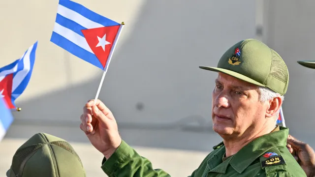 Cuba propõe ampla reforma econômica e abre espaço ao setor privado sob pressão dos EUA 1 GAZETA MERCANTIL Cuba Propõe Ampla Reforma Econômica E Abre Espaço Ao Setor Privado Sob Pressão Dos Eua - Gazeta Mercantil