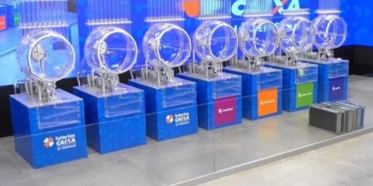 Mega-Sena muda de dia: Caixa transfere sorteios de sábado para domingo 1 GAZETA MERCANTIL Mega-Sena Muda De Dia: Caixa Transfere Sorteios De Sábado Para Domingo - Gazeta Mercantil