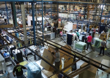 Desemprego cai a 5,6% e atinge menor nível para o período, diz IBGE 5 GAZETA MERCANTIL Desemprego Cai A 5,6% E Atinge Menor Nível Para O Período, Diz Ibge