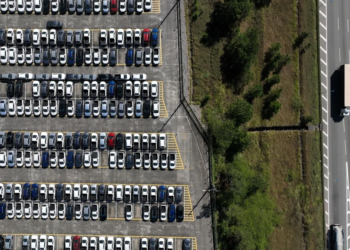Brasil Vira Maior Importador De Carros Chineses Com Us$ 5,2 Bi E Pressiona Locadoras Na B3-Gazeta Mercantil