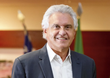 Lula perde folga e empata com Caiado e Zema no 2º turno, diz pesquisa 13 GAZETA MERCANTIL Ronaldo Caiado, Pré-Candidato À Presidencia Da República- Gazeta Mercantil