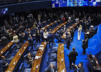 Fim Da Escala 6X1 - Gazeta Mercantil