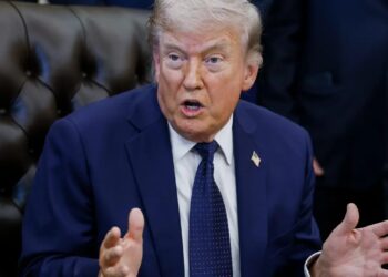Guerra com Irã derruba aprovação de Trump a 34%, pior nível do mandato 5 GAZETA MERCANTIL Donald Trumo - Gazeta Mercantil