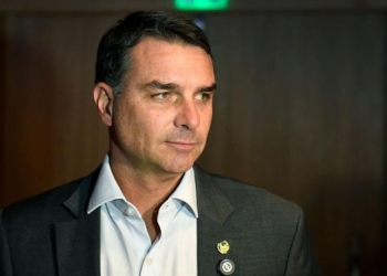 Flavio Bolsonaro - Gazeta Mercantil