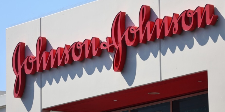 Johnson & Johnson propõe acordo de US$ 5,5 bi para encerrar 76 mil ações sobre talco 1 GAZETA MERCANTIL Johnson &Amp; Johnson Propõe Acordo De Us$ 5,5 Bi Para Encerrar 76 Mil Ações Sobre Talco - Gazeta Mercantil - Empresas