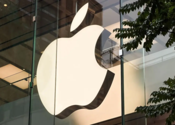 Apple (AAPL34) nomeia John Ternus CEO e encerra era Tim Cook no comando 2 GAZETA MERCANTIL Apple (Aapl34) Nomeia John Ternus Ceo E Encerra Era Tim Cook No Comando - Gazeta Mercantil
