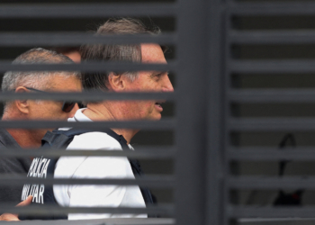 Moraes mantém Bolsonaro em prisão domiciliar e suspende visitas 3 GAZETA MERCANTIL Moraes Mantém Bolsonaro Em Prisão Domiciliar E Suspende Visitas - Gazeta Mercantil